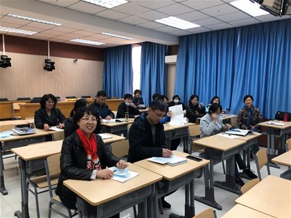 齐心协力，推进高中数学新课改——快3网下载安装到手机高一数学备课组、高二数学备课组活动