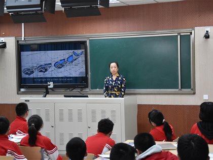 “核心素养下的尺规作图实践研究”——快3网下载安装到手机初二数学备课组展示活动简报