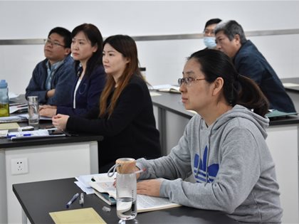 基于“新教材，新课改，新高考”，提高课堂教学有效性——快3网下载安装到手机高中物理组教研活动