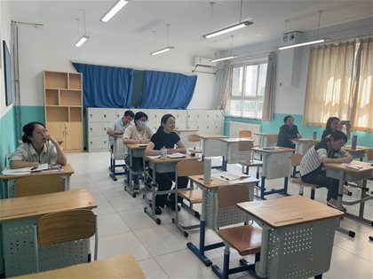踵事增华承佳绩 继往开来续新章——快3网下载安装到手机初中道德与法治组新老初三交流活动