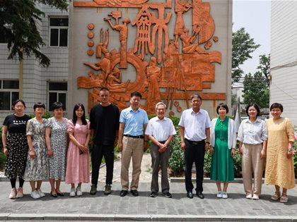 守望科学教育  推动科学普及  提升科学素养——快3网下载安装到手机 “青少年科学探索丛书”编写研讨与交流活动